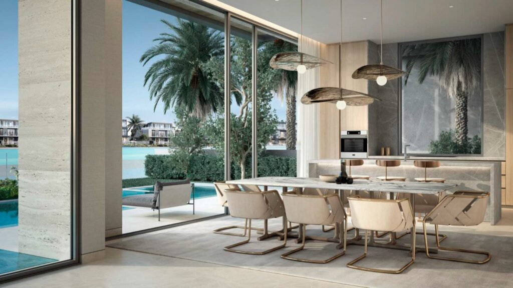 5 спален в The Lakeshore