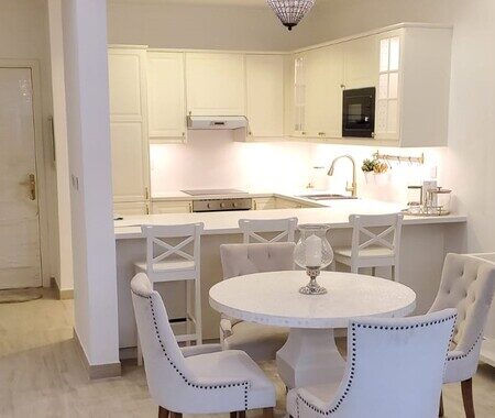 1 bedroom in Mayas Geneva