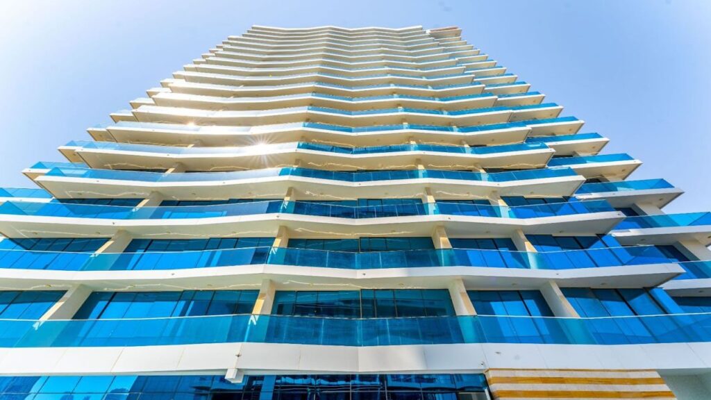 The Waves Business Bay