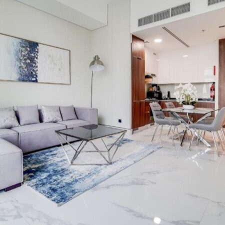 1 спальня в J One