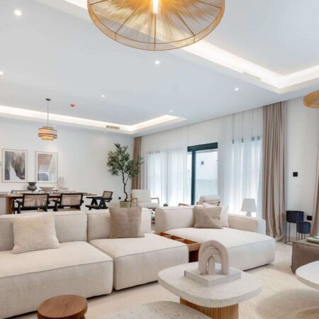 5 спален в California Village