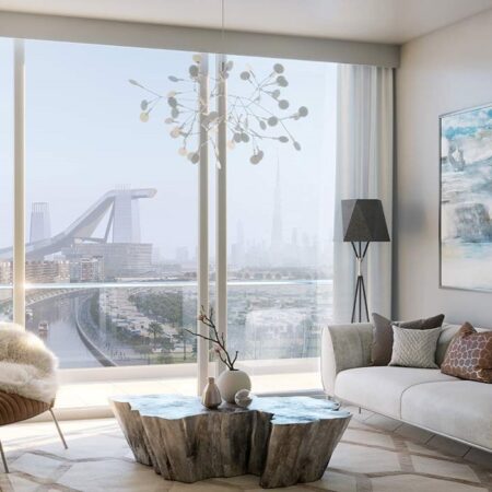 Студия в Riviera 4