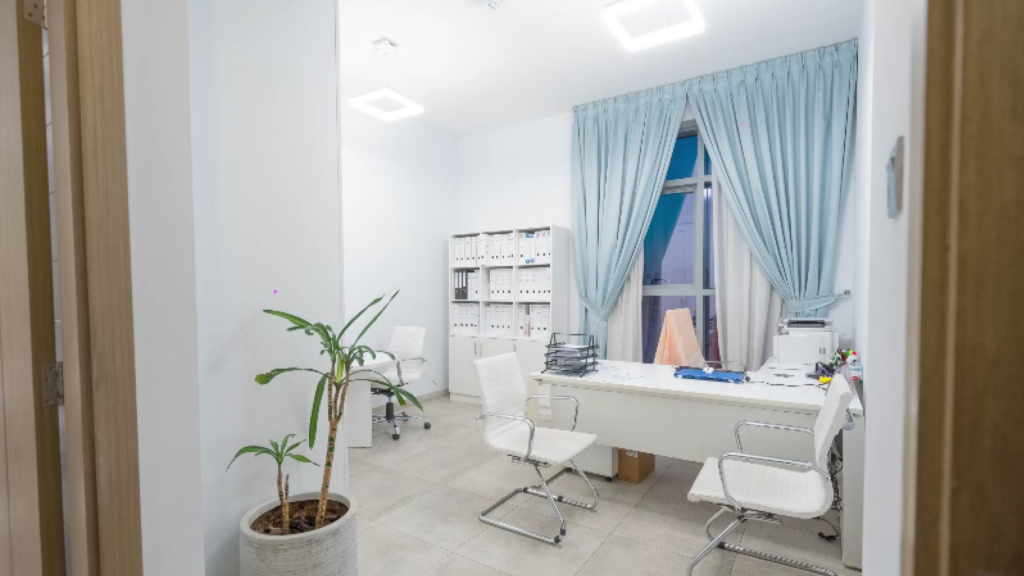 2 bedrooms in Paradise View 1