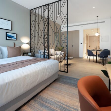 Полный этаж в Marriott Residences JVC