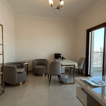 Studio in G24 Warsan