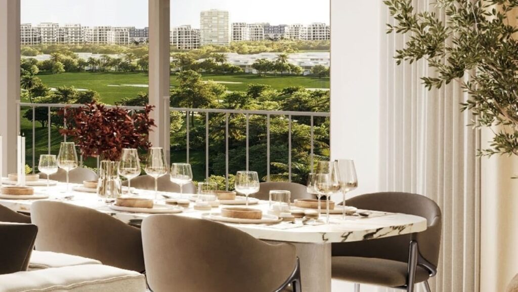 3 bedrooms in Golf Point