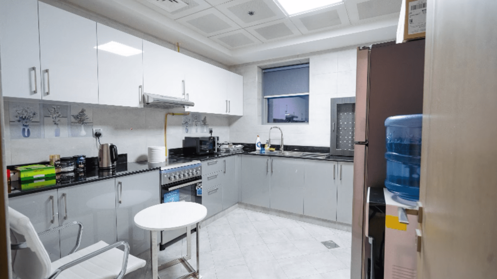 2 bedrooms in Paradise View 1